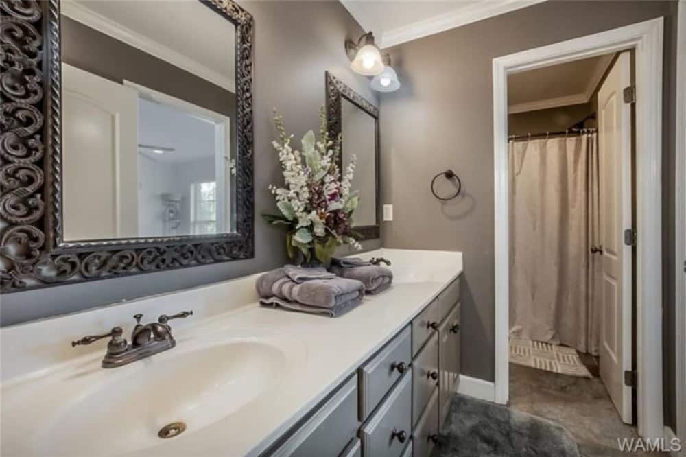 Photo of Bathroom in Northport