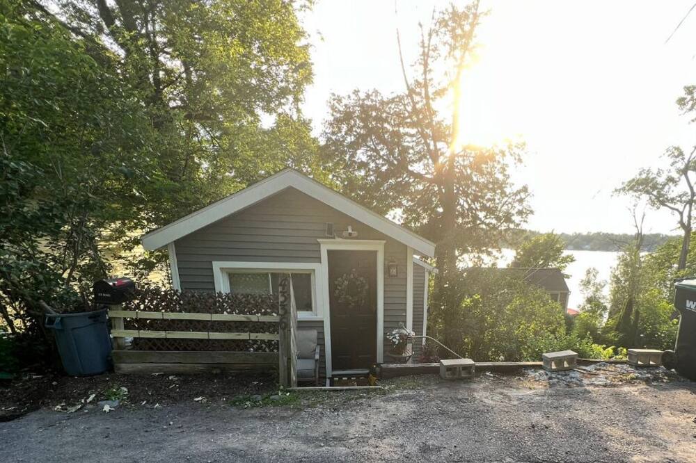 Photo of Others in Livonia