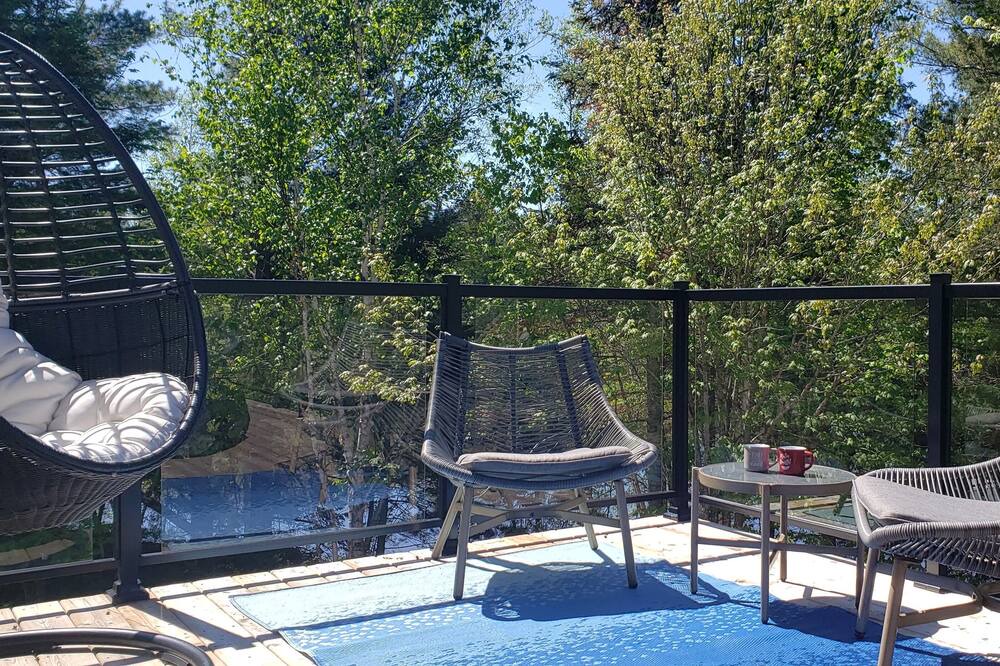 Photo of Patio Balcony in Saint-Alphonse-Rodriguez