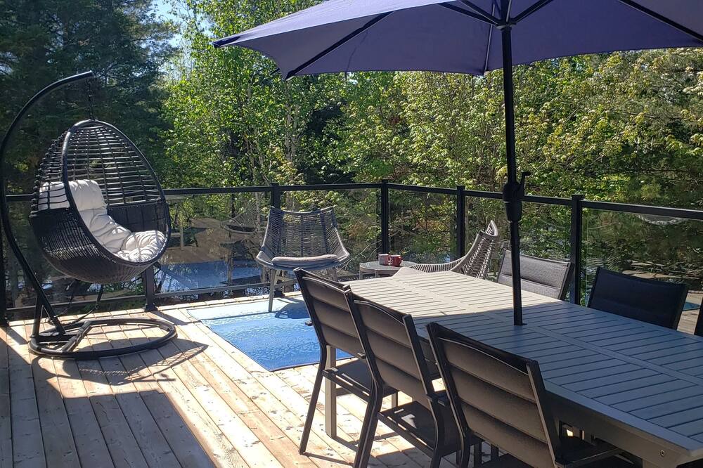 Photo of Patio Balcony in Saint-Alphonse-Rodriguez