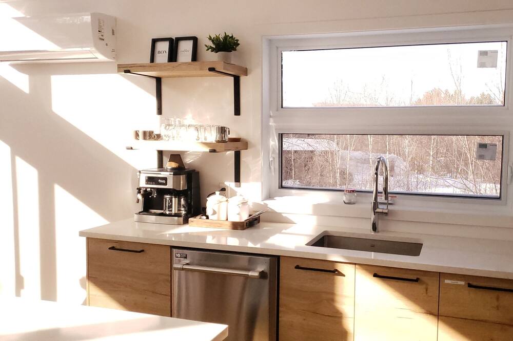Photo of Kitchen in Saint-Alphonse-Rodriguez