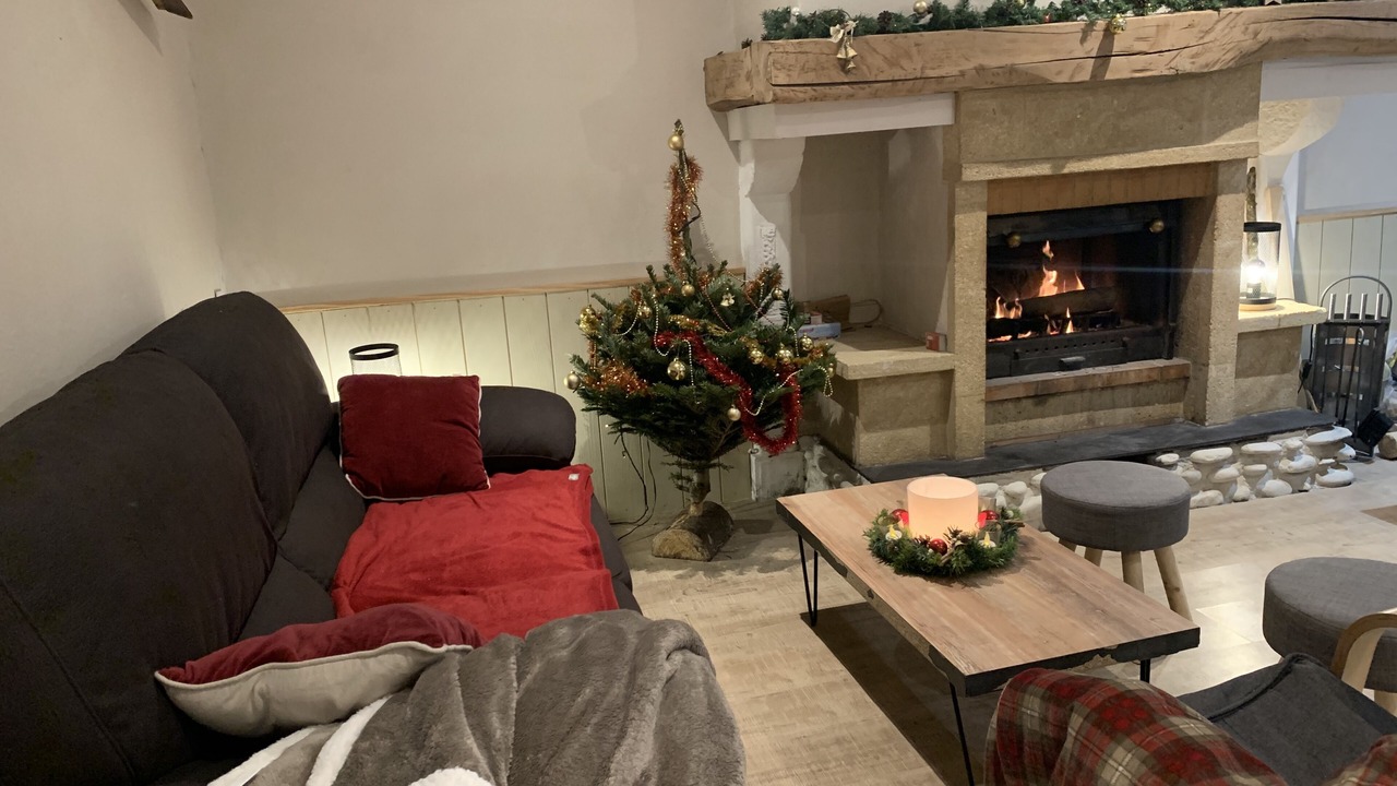 Photo of Livingroom in Heches