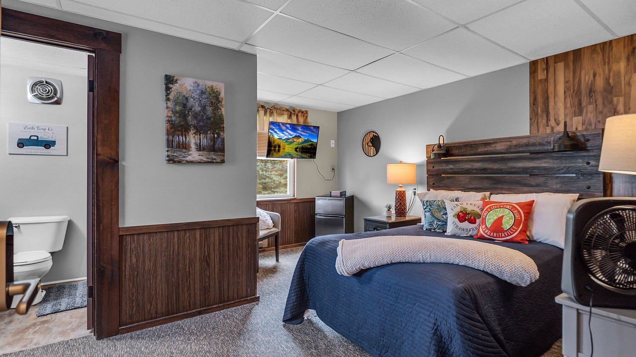 Photo of Bedroom in Ellicottville