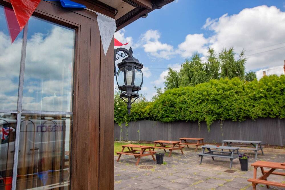 Photo of Outdoor in Harvington