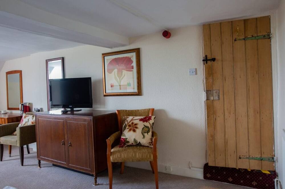 Photo of Others in Harvington