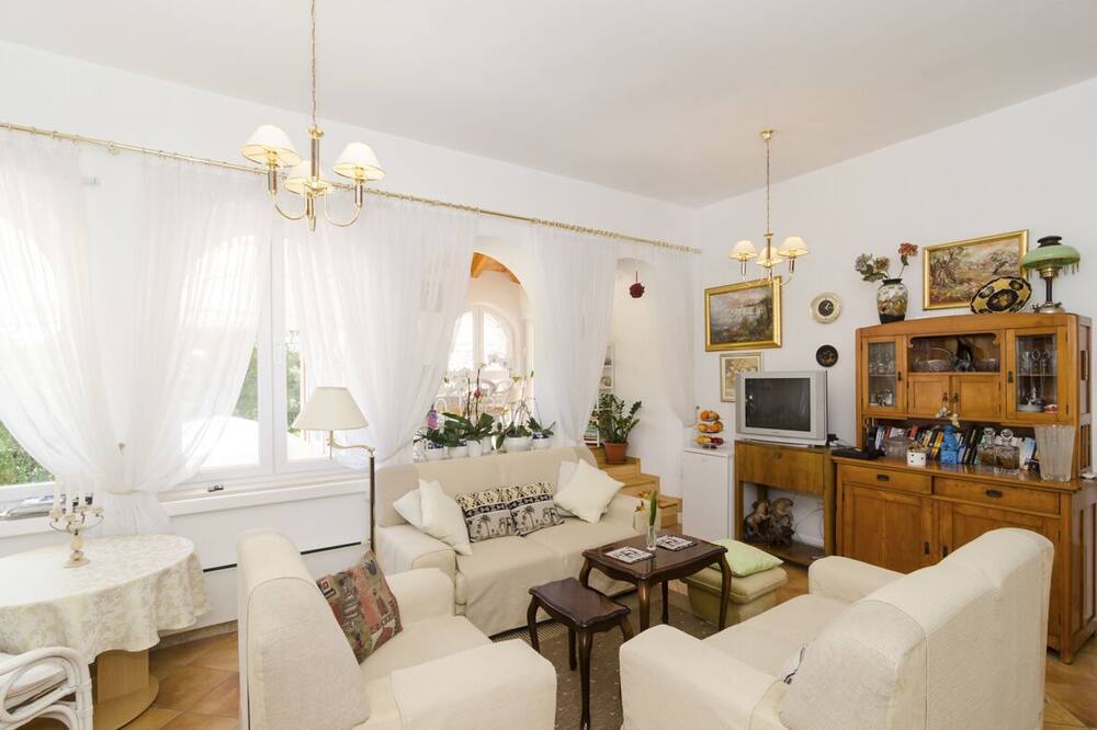 Photo of Livingroom in Srebreno