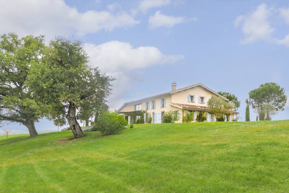 Photo of Outdoor in Montdurausse