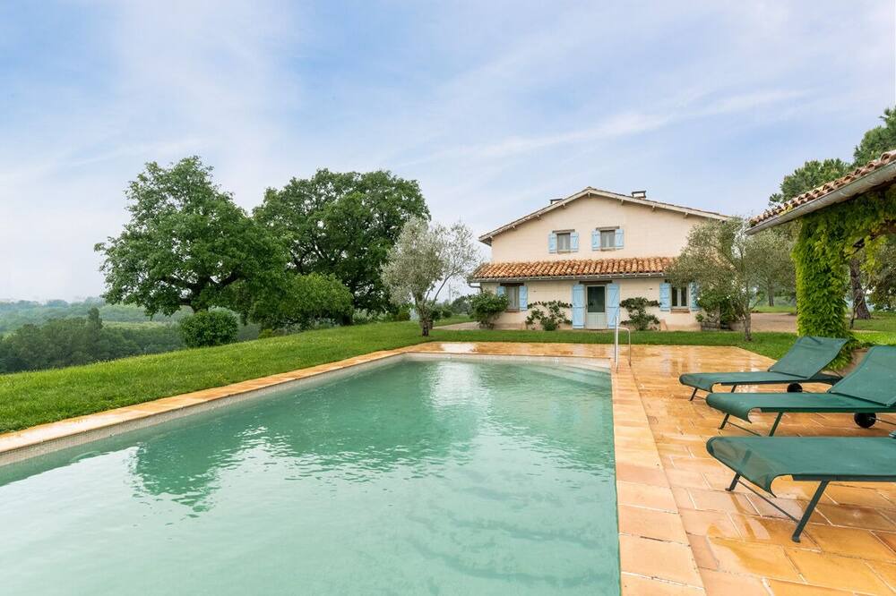 Photo of Outdoor in Montdurausse