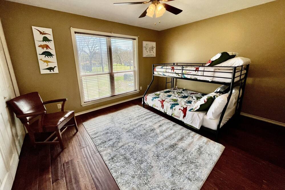 Photo of Bedroom in Bryan
