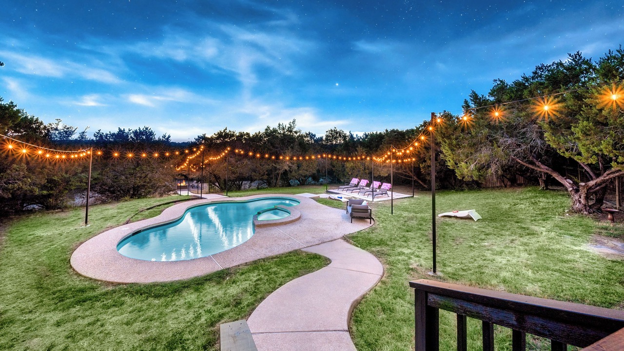 Photo of Outdoor in West Oak Hill