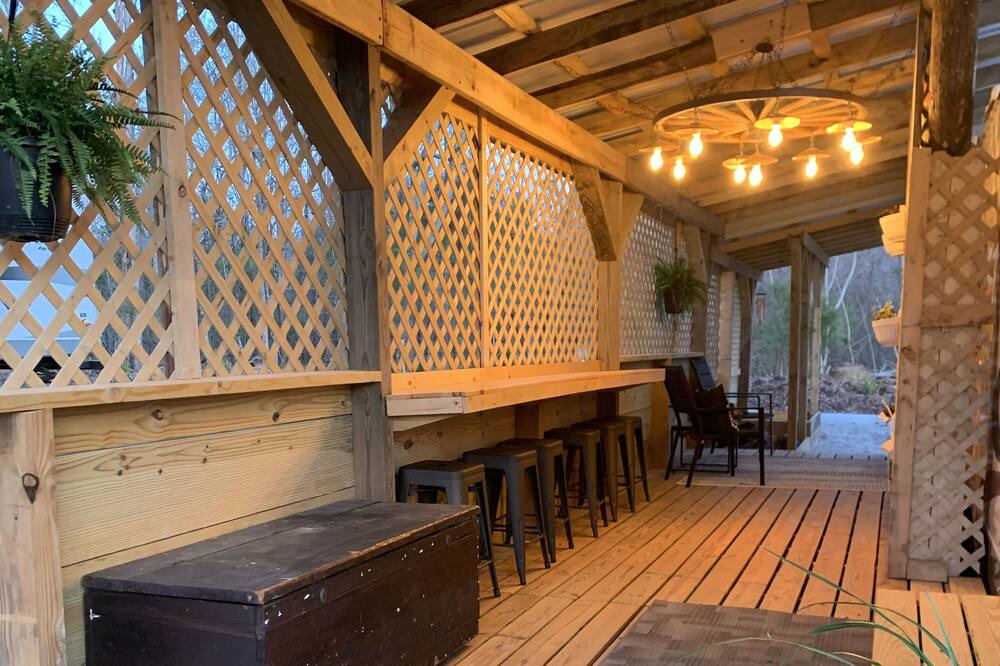 Photo of Outdoor in Andersonville