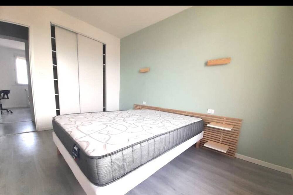 Photo of Bedroom in Lemasson