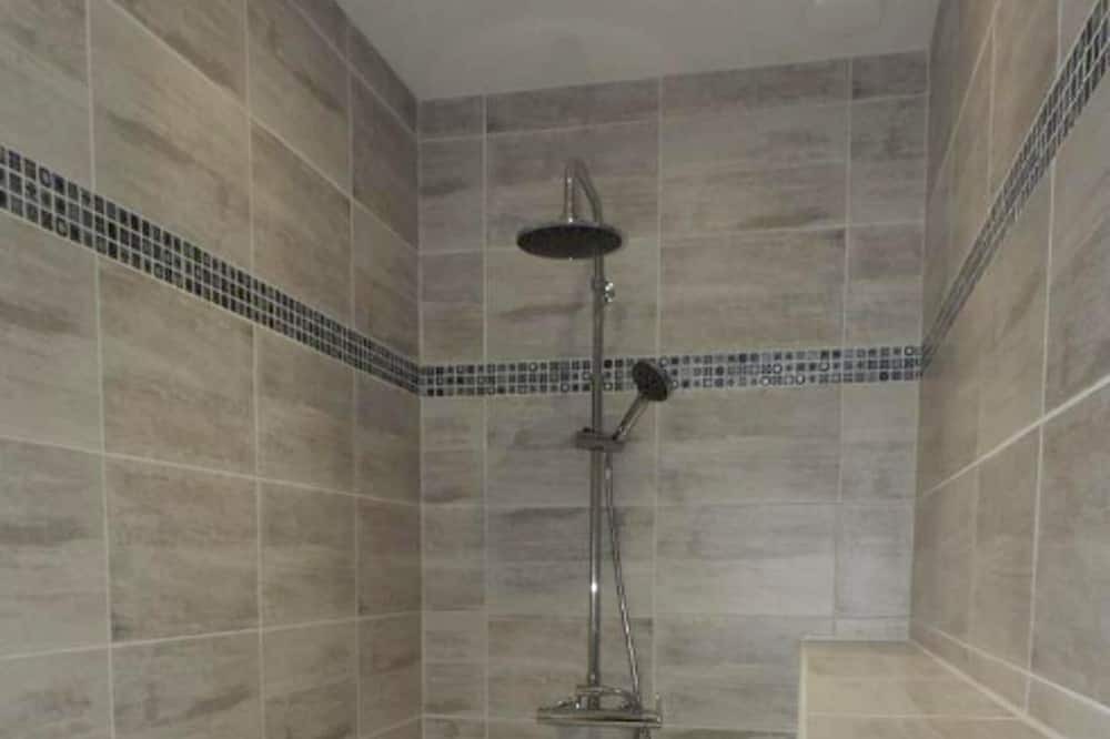 Photo of Bathroom in Saint-Pierre-de-Clairac