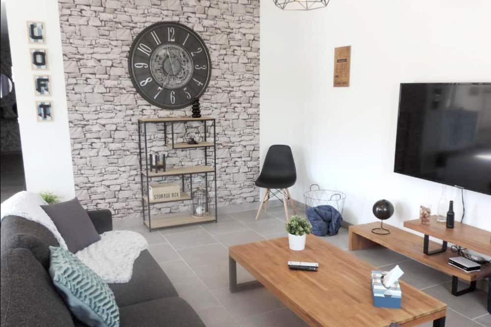 Photo of Livingroom in Saint-Pierre-de-Clairac
