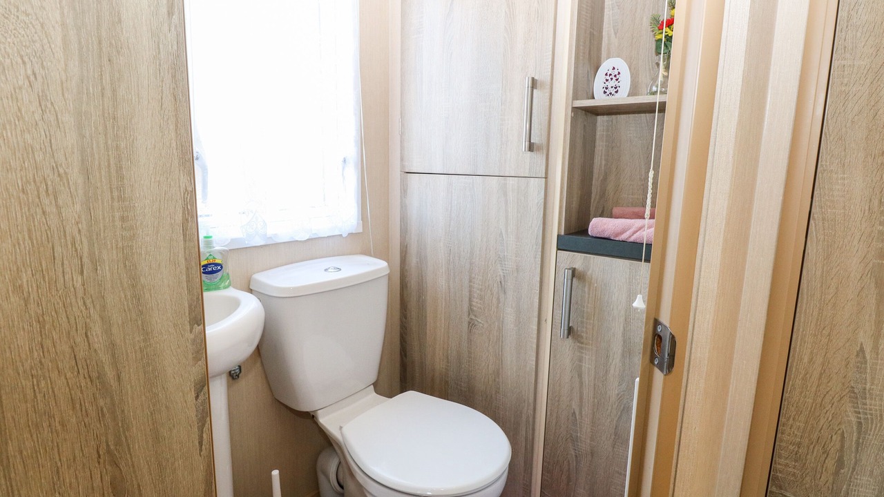 Photo of Others in Hopton