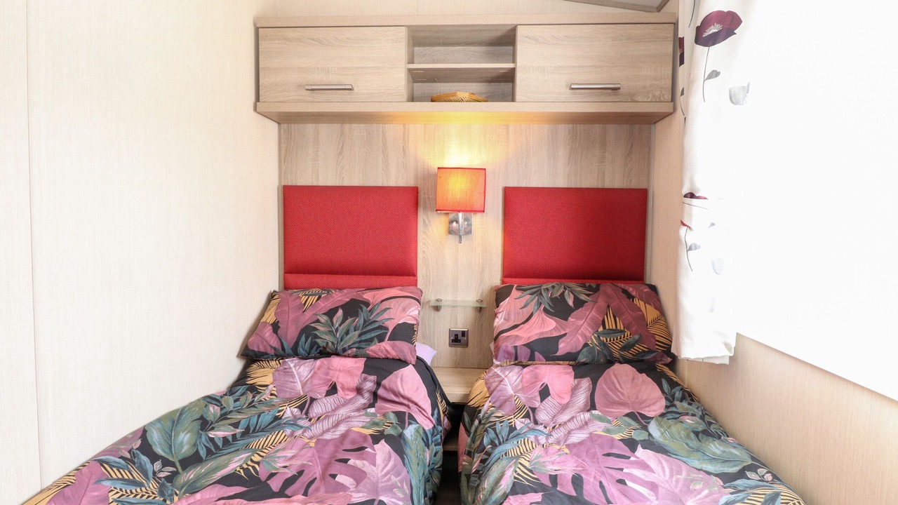 Photo of Others in Hopton