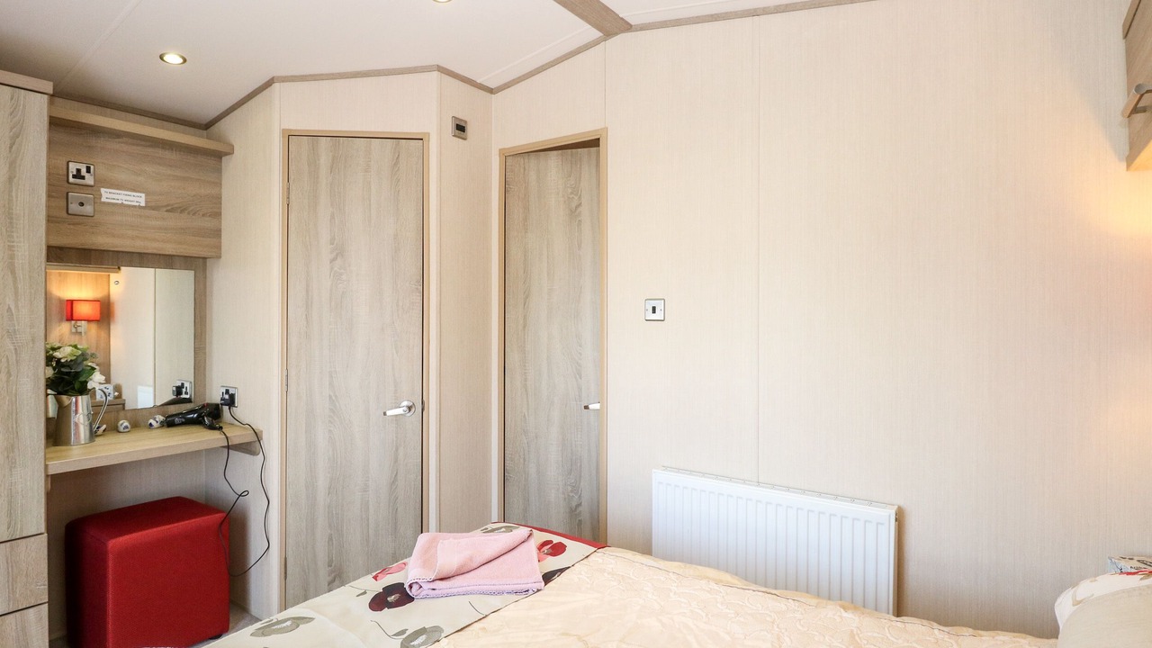 Photo of Others in Hopton