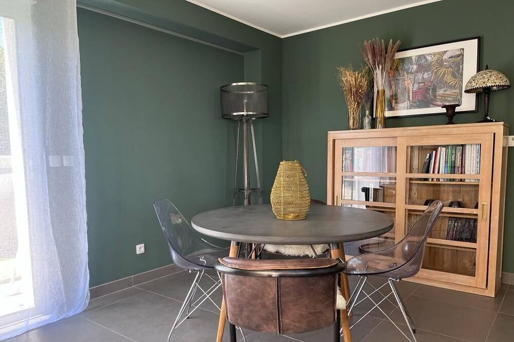 Photo of Kitchen in Saint-Clement-de-Riviere