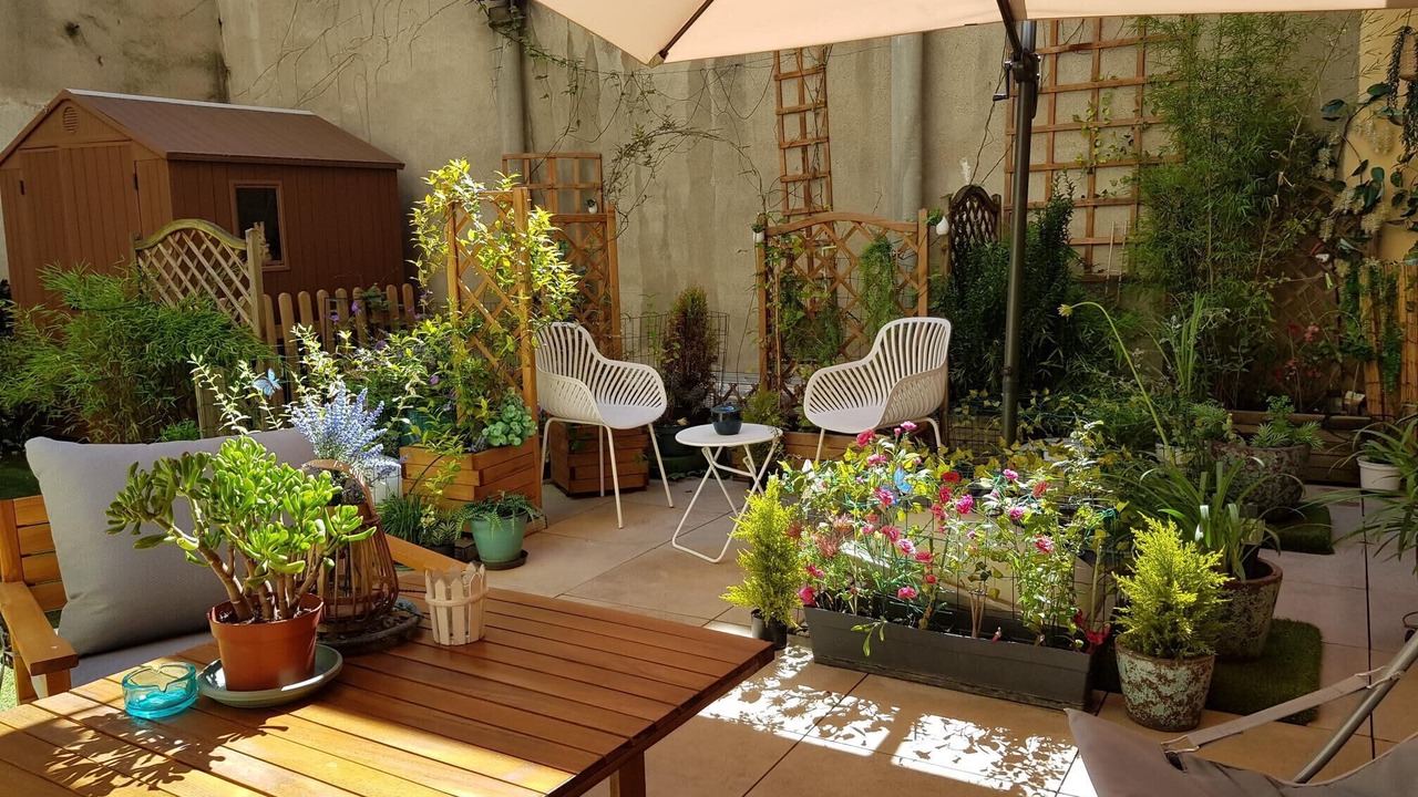 Photo of Outdoor in Carmes