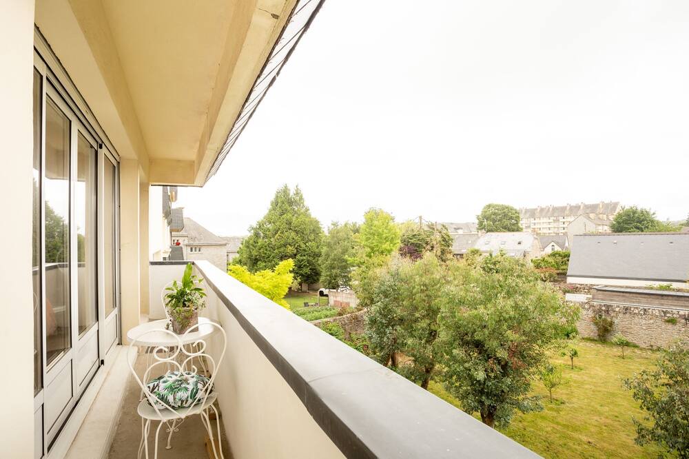 Photo of Patio Balcony in Dinan