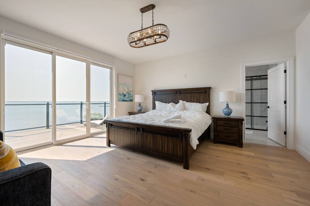 Photo of Bedroom in Port Rowan