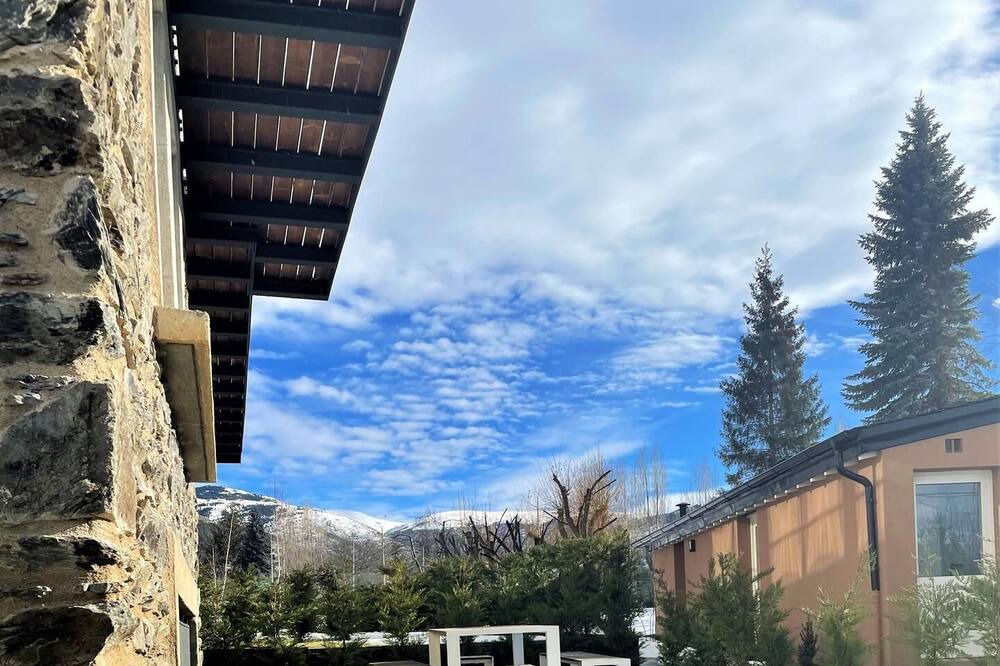 Photo of Outdoor in Osseja