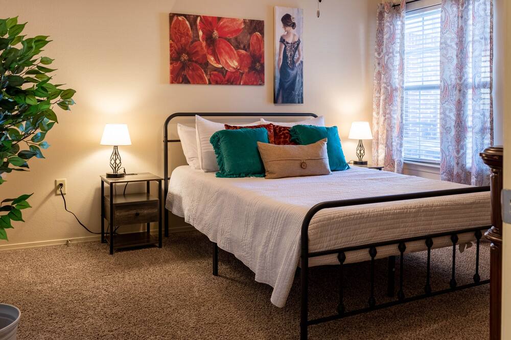 Photo of Bedroom in Lubbock