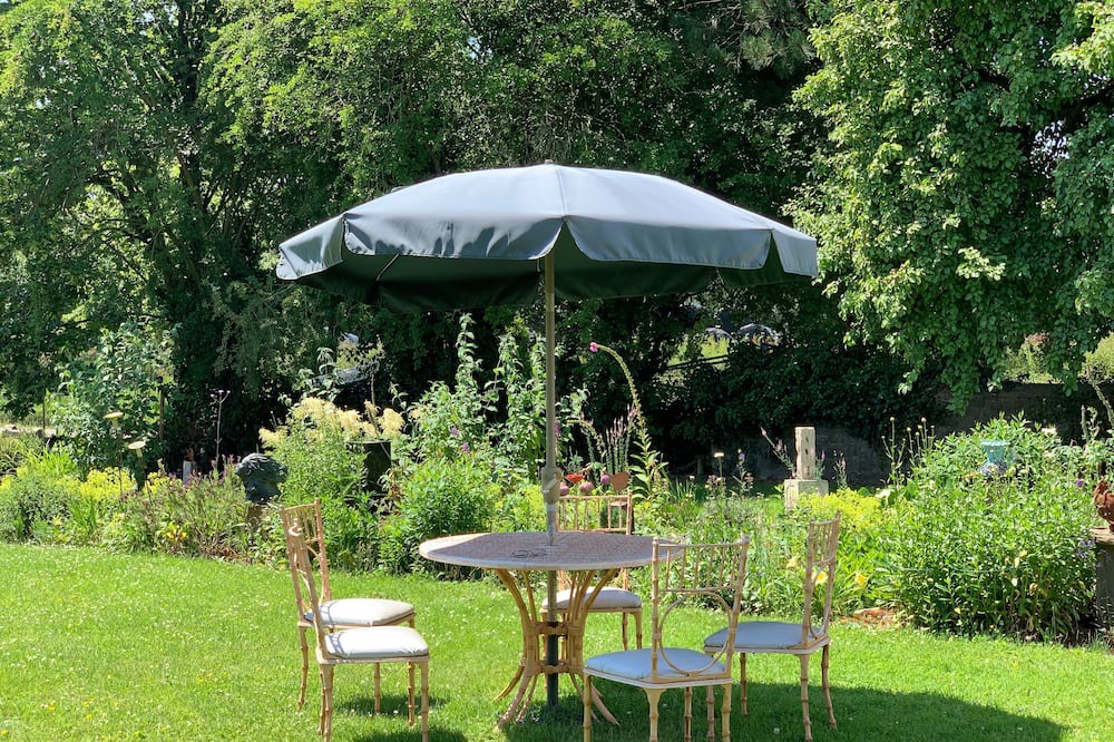 Photo of Outdoor in Llanvair Kilgeddin