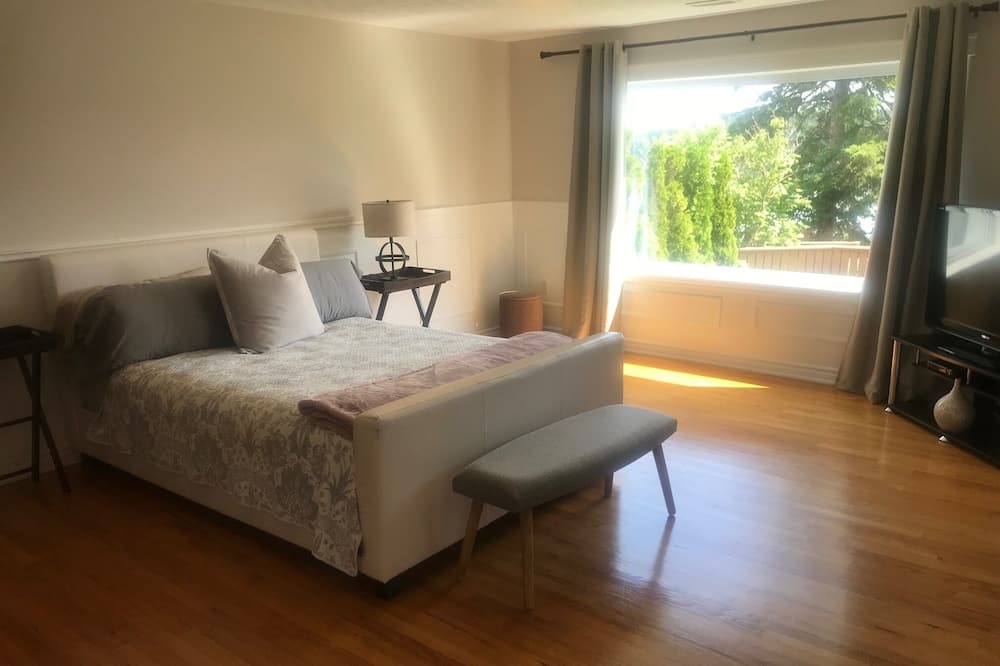 Photo of Bedroom in Cole Harbour