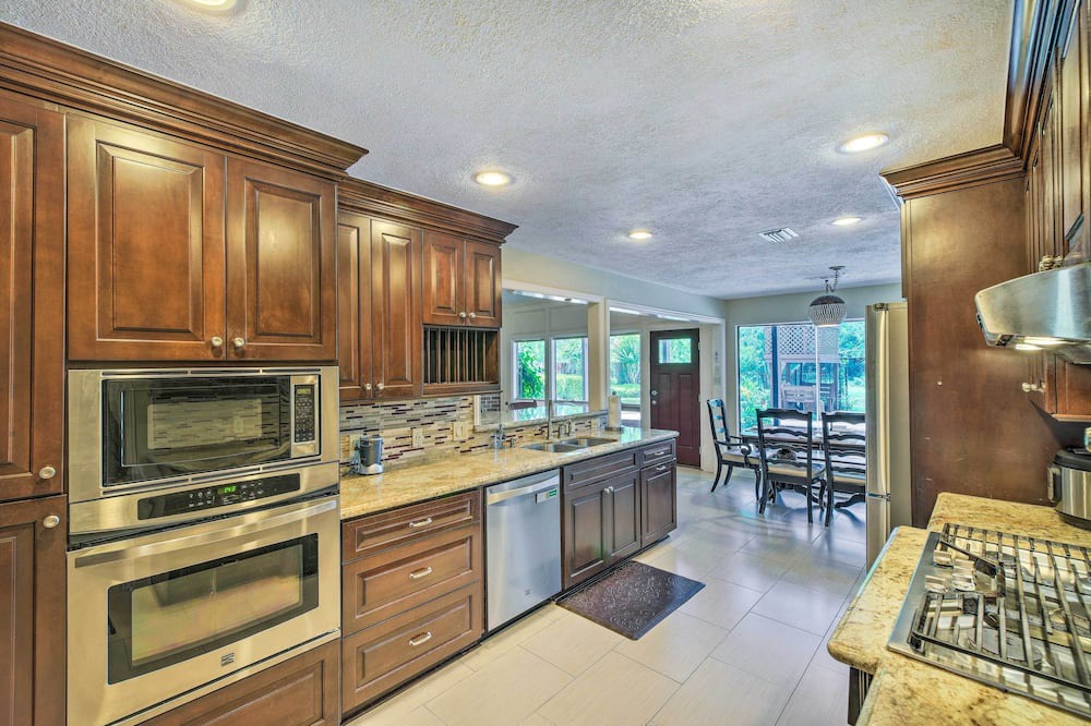 Photo of Kitchen in Clear Lake City