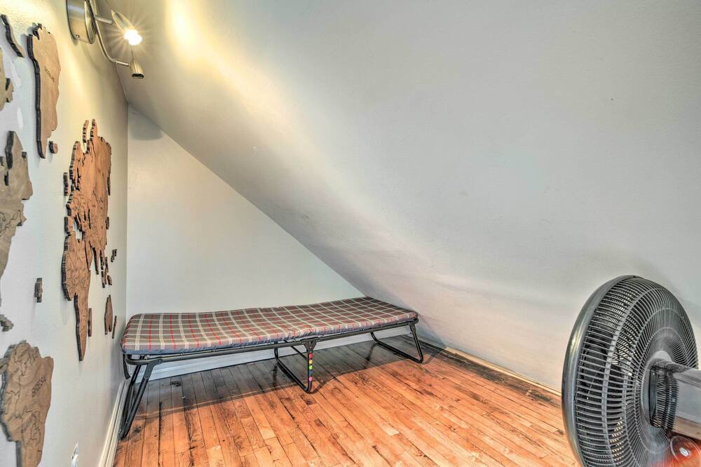 Photo of Bedroom in Clear Lake City