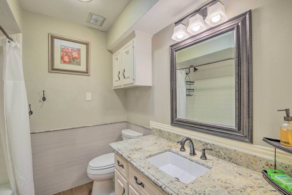 Photo of Bathroom in Clear Lake City