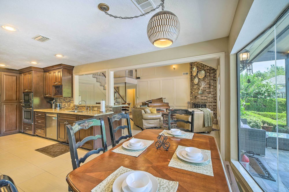 Photo of Kitchen in Clear Lake City