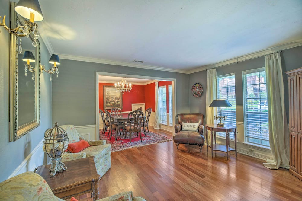 Photo of Bedroom in Clear Lake City