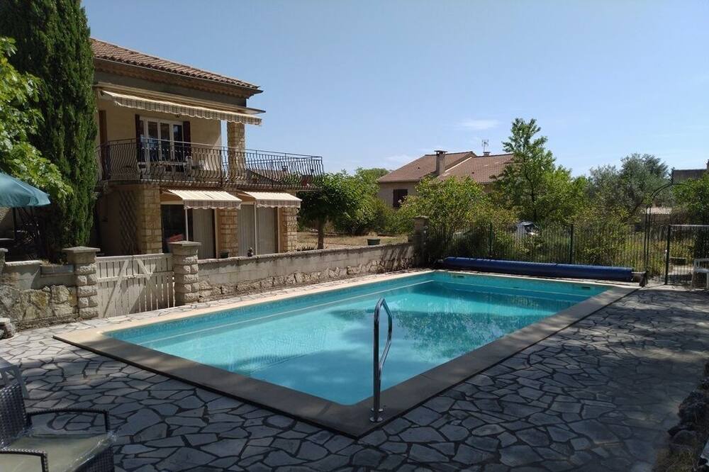 Photo of Outdoor in Bagnols-sur-Ceze