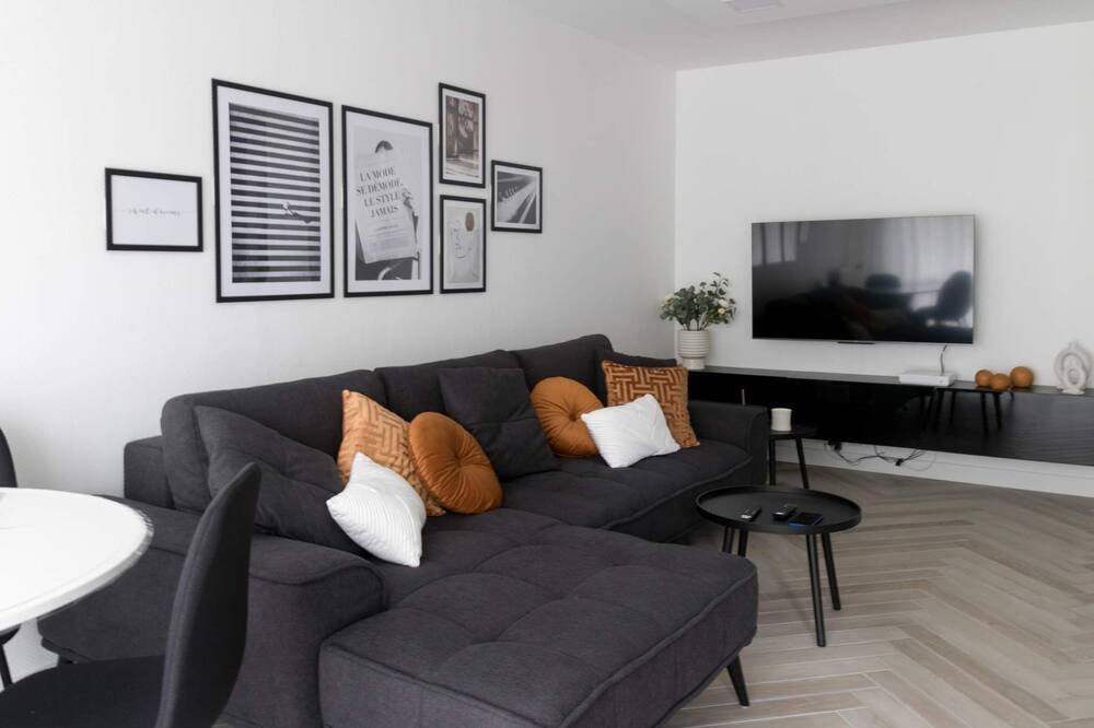 Photo of Livingroom in Le Kremlin-Bicetre