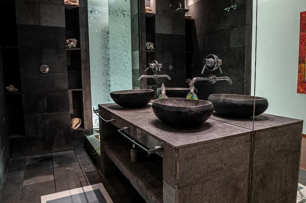 Photo of Bathroom in San Sebastian de los Reyes