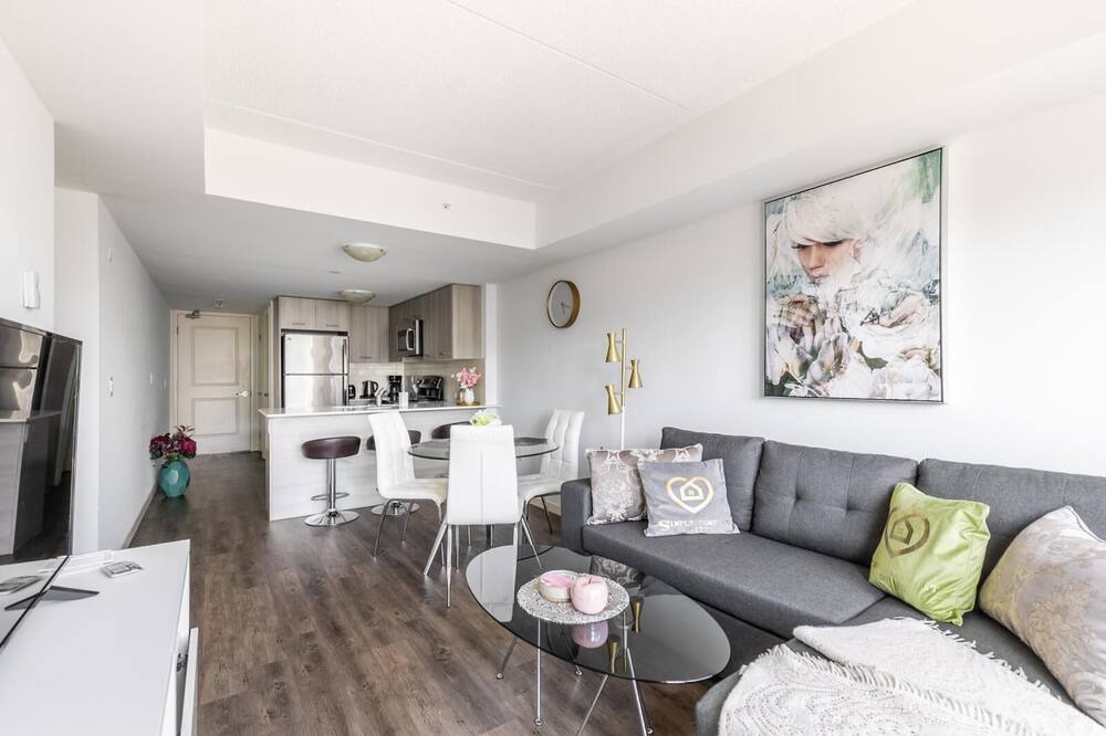 Photo of Livingroom in Beasley