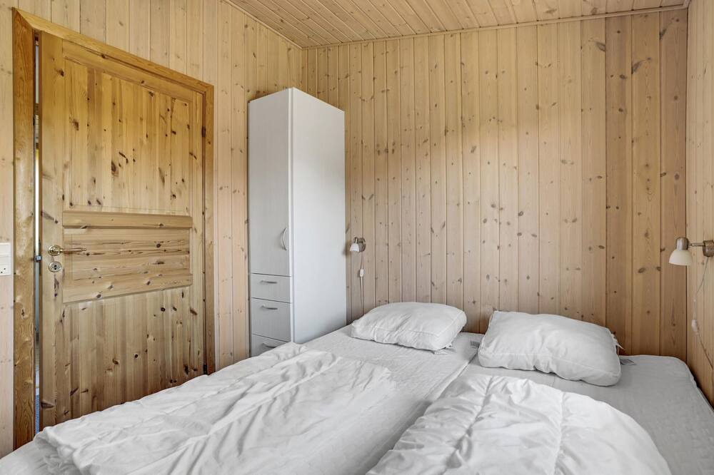 Photo of Others in Frolunde