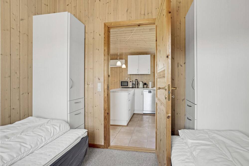 Photo of Others in Frolunde