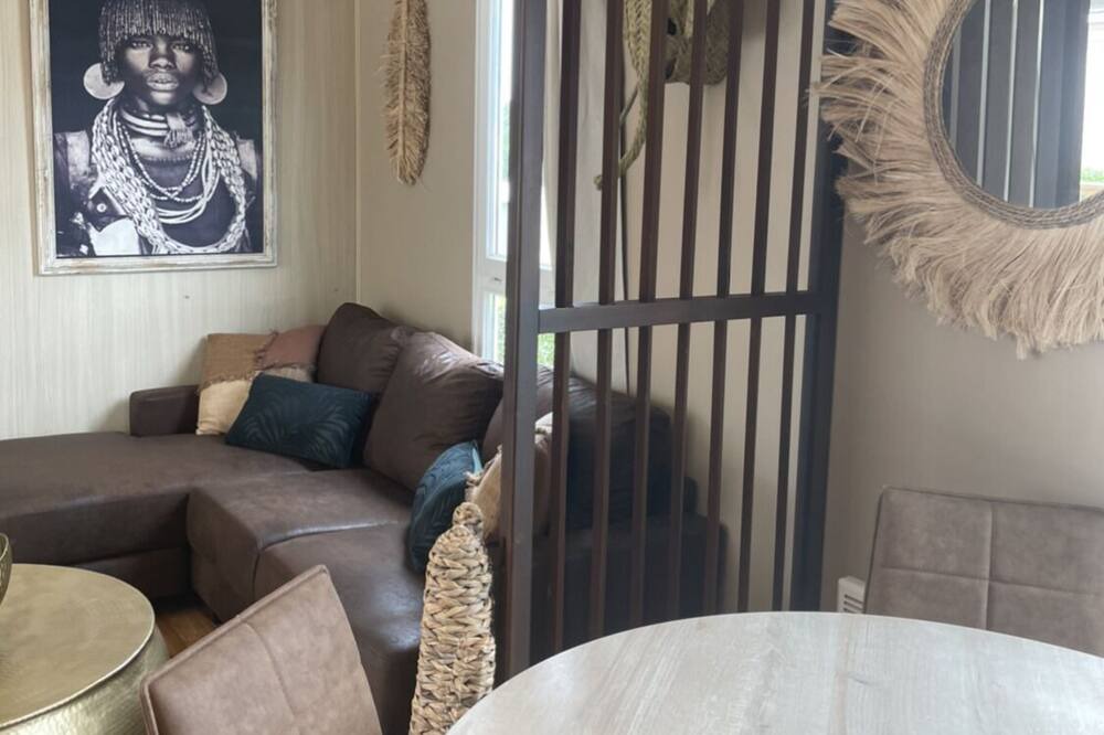Photo of Livingroom in Saint-Pair-sur-Mer