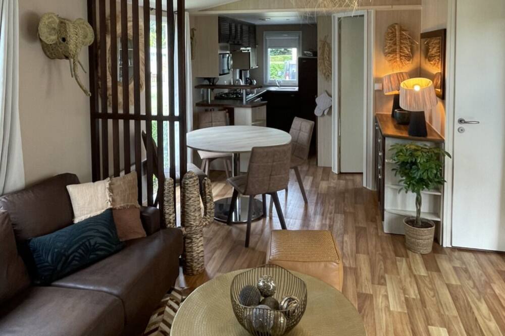 Photo of Livingroom in Saint-Pair-sur-Mer