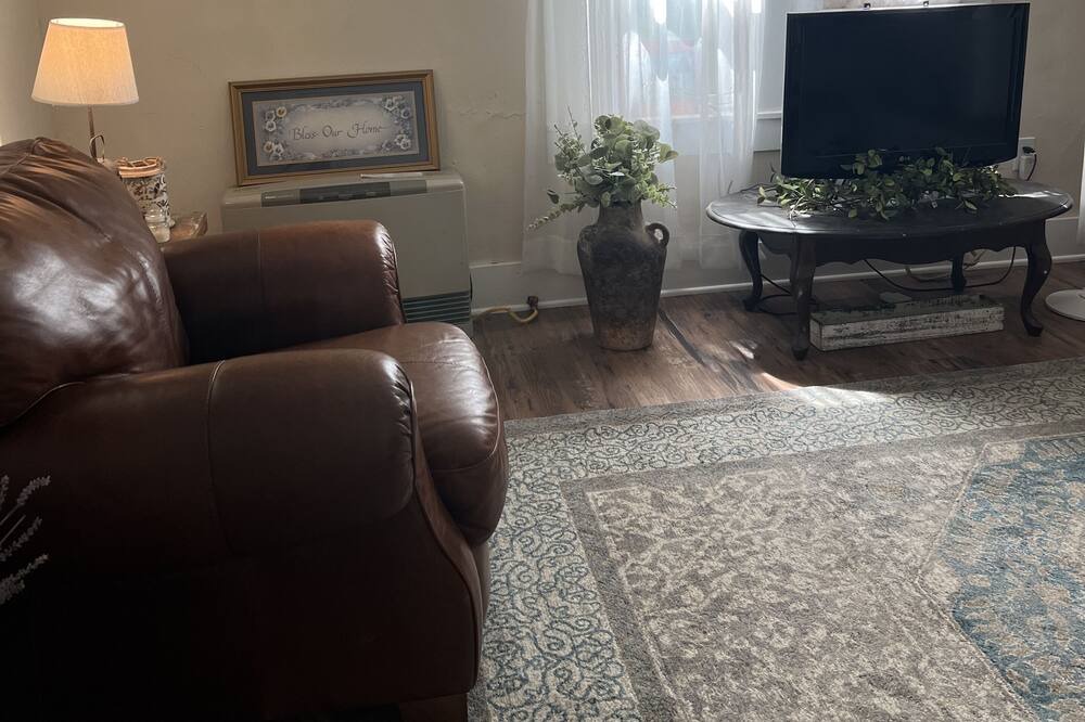 Photo of Livingroom in Gordonville