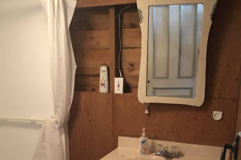 Photo of Bathroom in Trent Lakes