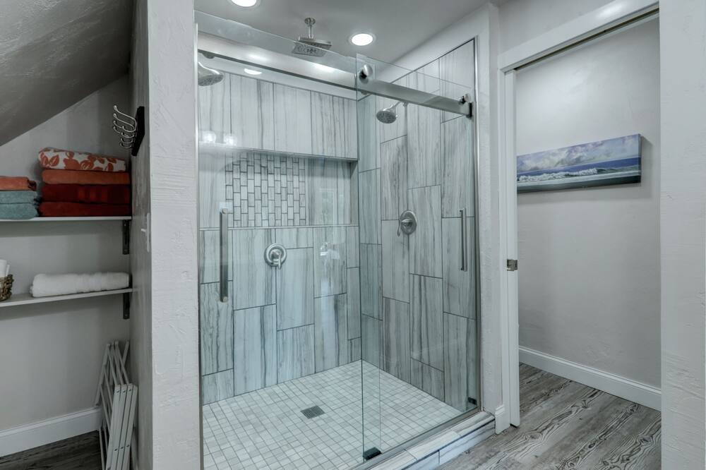 Photo of Bathroom in Menasha