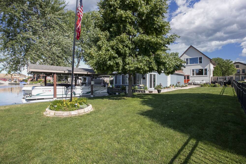 Photo of Outdoor in Menasha