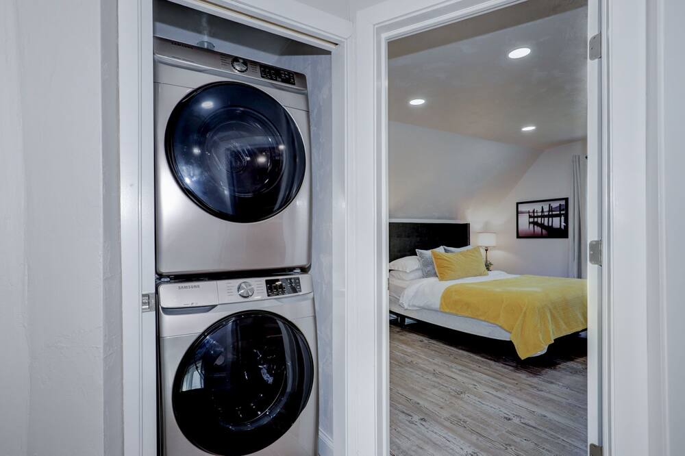 Photo of Bedroom in Menasha