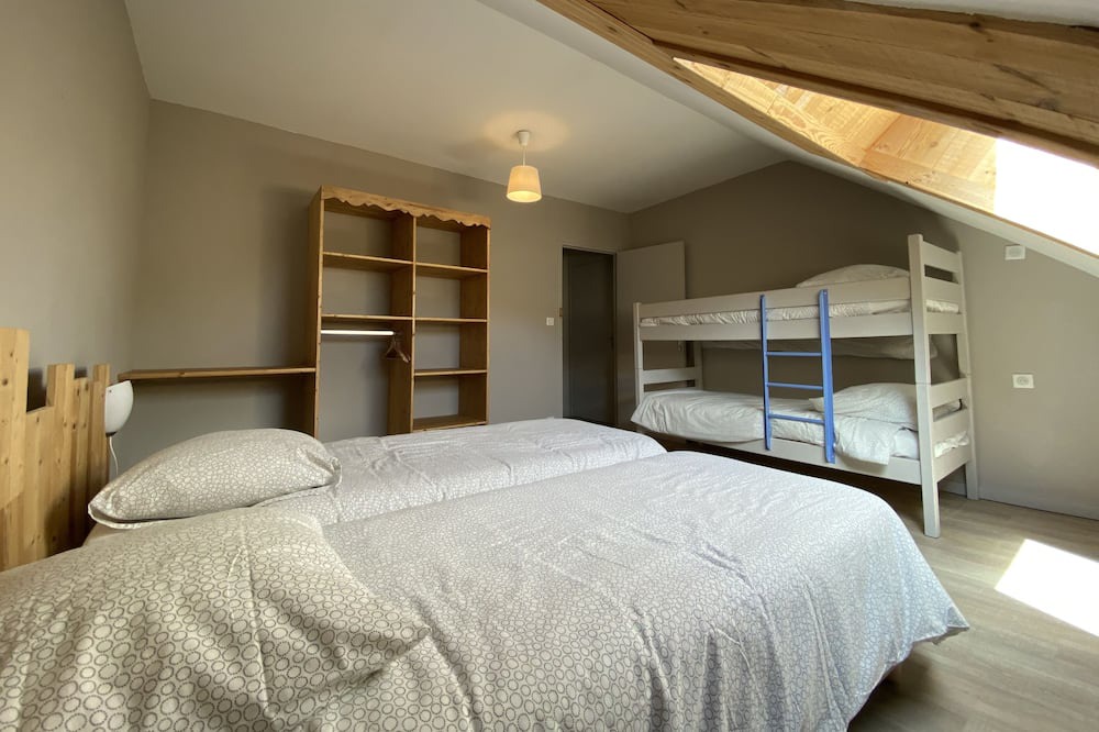 Photo of Bedroom in Albepierre-Bredons