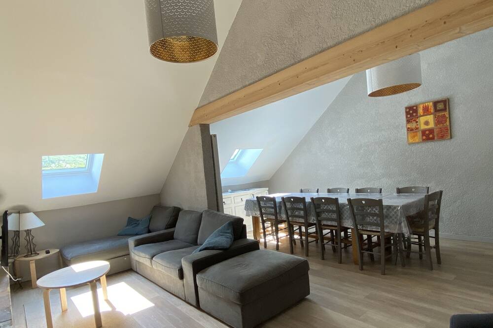 Photo of Livingroom in Albepierre-Bredons