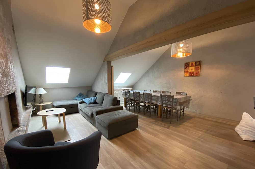 Photo of Livingroom in Albepierre-Bredons